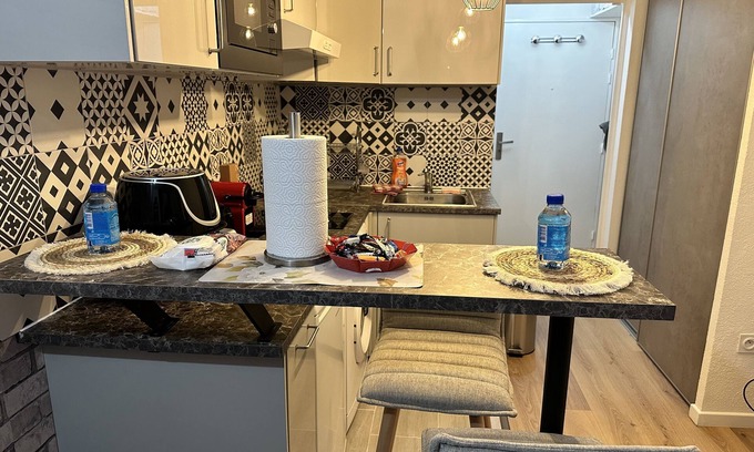 Bussy-Saint-Georges Apartment | Modern studio next to Disney Land