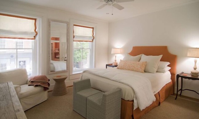 French Quarter Apartment | Modern Studio Apartment in Historic Building on Broad Street