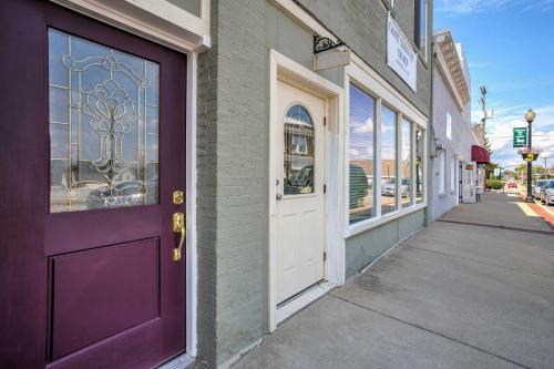 Williamstown Apartment | Modern Studio Apartment in Central Williamstown!