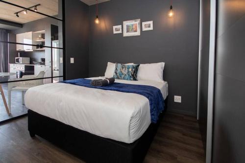 Salt River Apartment | Modern Studio in Wex1 538