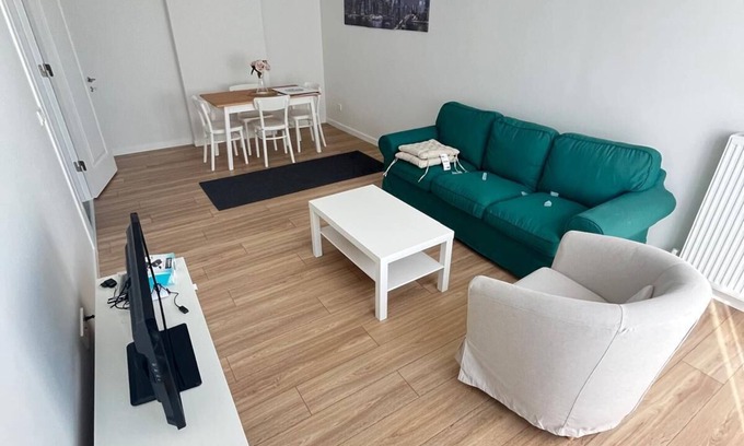 Kadikoy House | Modern & Stylish 2-Bedroom Apartment with Fast Wi-Fi in Central Istanbul