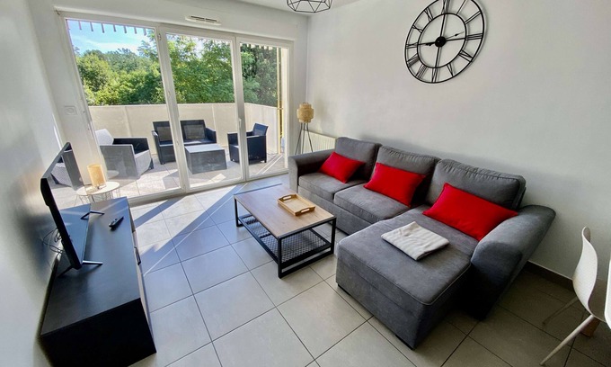 Croix-d'Argent Apartment | Modern T2 of 45 m² in Montpellier