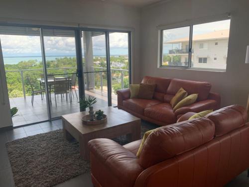 Darwin City Centre Apartment | Modern tropical Magic at Mauna Loa Fringe of CBD