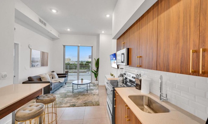 Overtown Apartment | Modern Unit in Downtown Miami With Free Parking