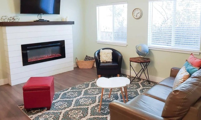 Castle Rock House | Modern Updated Duplex Just Steps to Everything in Town!