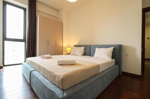 Vake Apartment | Modern Vake Retreat - By Wehost