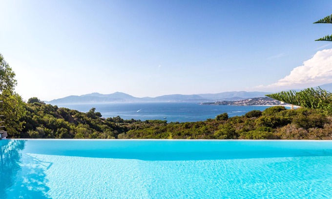 Pietrosella Villa | MODERN VILLA 275M² - PANO VIEW. ON GULF OF AJACCIO AND PISC. DEBOR. - 8/10 PERS