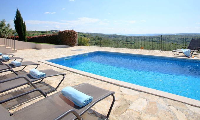 Baredine Villa | Modern Villa in Baredine with Pool