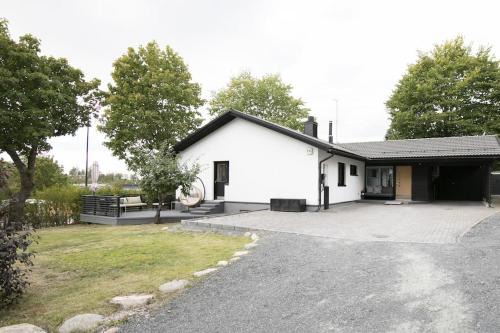 Espoo Villa | Modern villa in good location