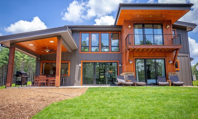 Morganton House | Modern Waterfront home at Lake James! Enjoy scenic trails by the water & firepit