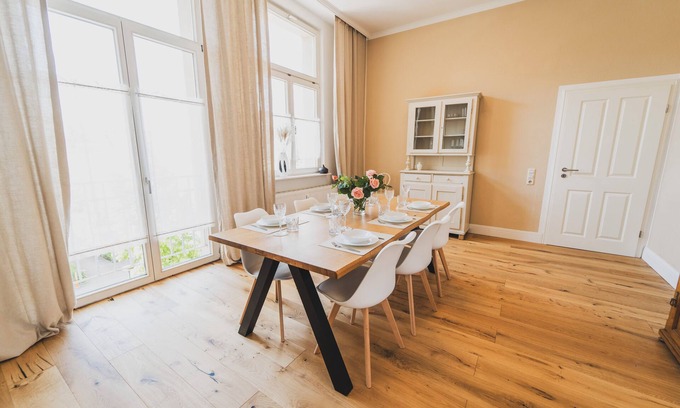 Pforzheim Apartment | Moderne Altbauwohnung Nähe Hauptbahnhof