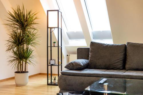 Coburg Apartment | Moderne Dachgeschosswohnung - Parkplatz - Waschmaschine