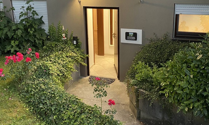 Rauhenbretzingen Apartment | Moderne Ferienwohnung bei Schwäbisch Hall