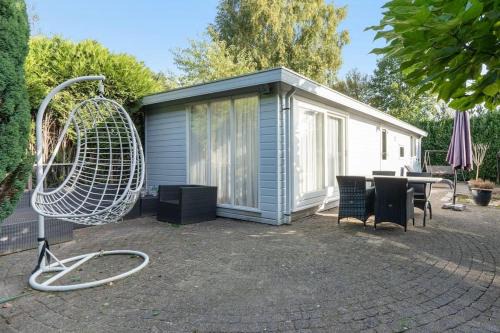 Baarle-Nassau Ski Chalet | Moderne, gezellige chalet in rustige omgeving