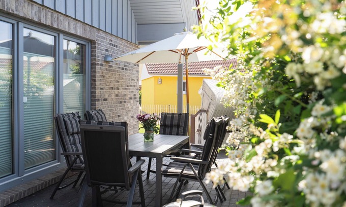 Pelzerhaken House | Modernes 4-zimmer-ferienhaus für 6 Personen mit Kamin & Sauna in Pelzerhaken