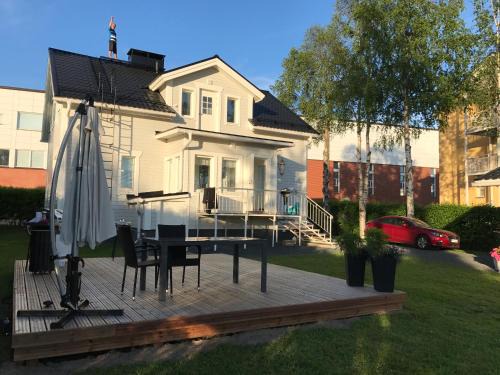 Tornio Villa | Moderni talo Tornion keskustassa