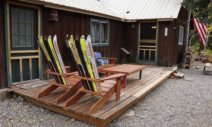 Lake City Cabin | Modernized 1940s Cabin - Sleeps 10 - Free canoe & kayak use! - Free firewood
