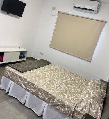 Resistencia Apartment | Moderno departamento con cochera en el corazón de Resistencia ideal para dos personas