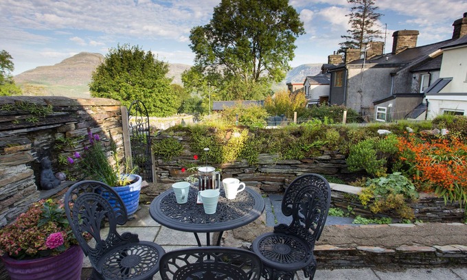 Ffestiniog Cottage | Moelwyn View Cottage