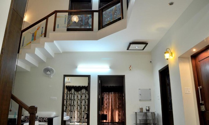 Taj Ganj House | Mohini Home Stay