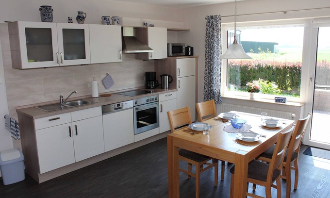 Werdum Apartment | Mohnblume - Ferienhof Mittag