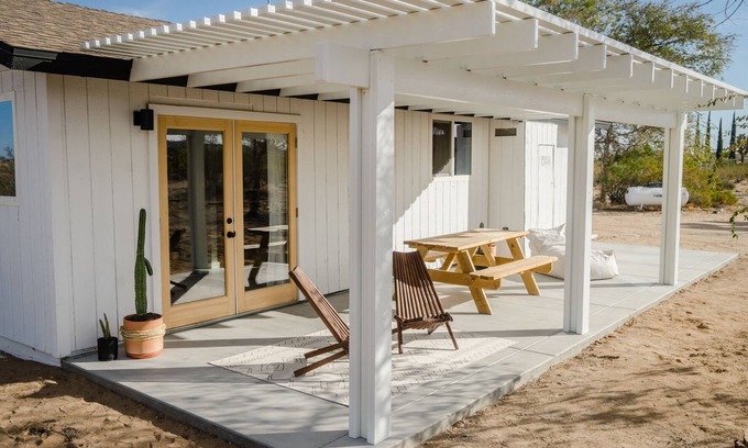Landers House | 🌵Mojave Mesa - The Perfect Place for a Peaceful Desert Retreat to Relax and Unwind🌵