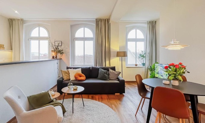 Magdeburg Apartment | MOKA Living-Sunset Apt, Nordic Design,Küche,WLAN, SmartTV