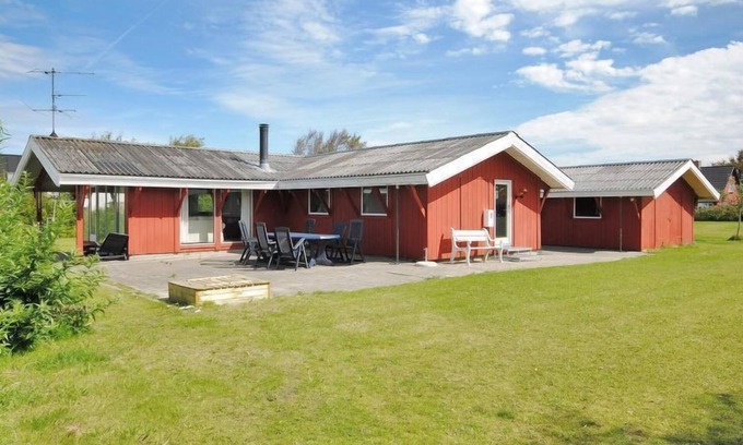 Slette Strand House | "Momme" - 500m from the sea by Interhome