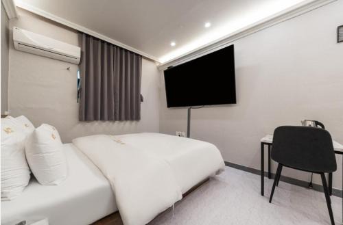 Sang-dong Hotel | Momo Hotel