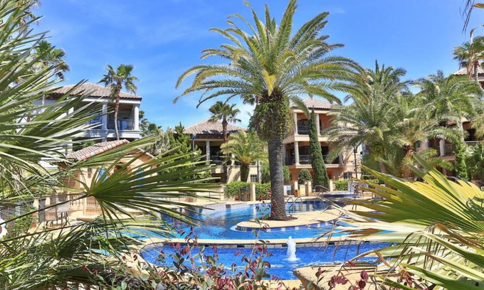 St. Tropez House | Monaco - Easy beach access dogs welcome gated community large pool