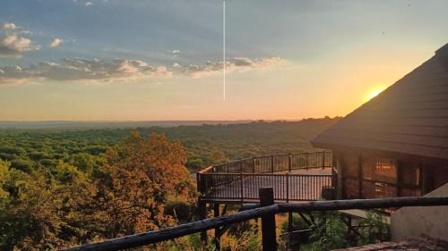 Tshwane Resort | Monateng Safari Lodge