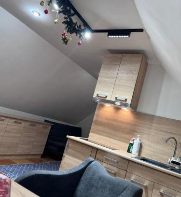 Serednye House | Monica