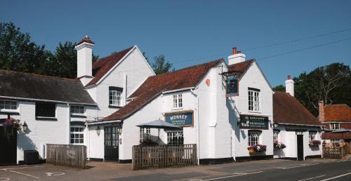 New Forest District Hotel | Monkey Brewhouse