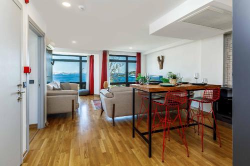 Kabatas Apartment | Monnas Bosphorus