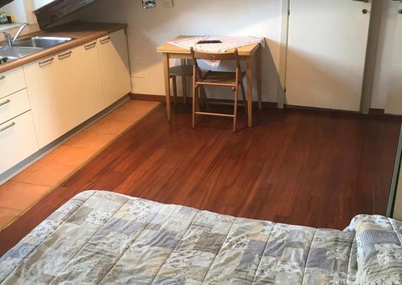 Historic Centre Apartment | Mono Bianco