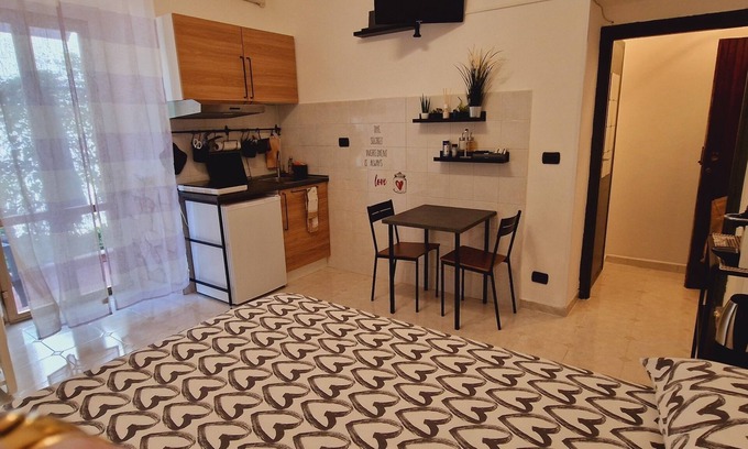 Gianicolo Apartment | Monolocale al centro di Roma.
