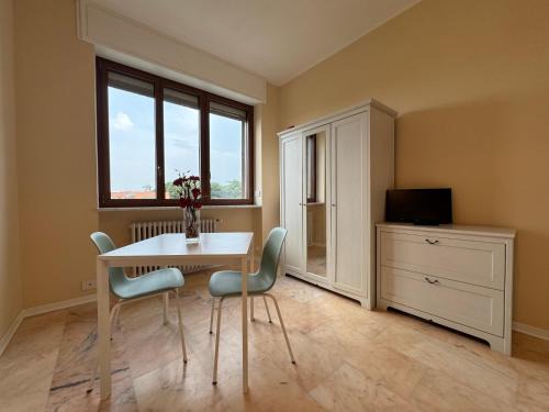 Asti Apartment | Monolocale i 7 Platani