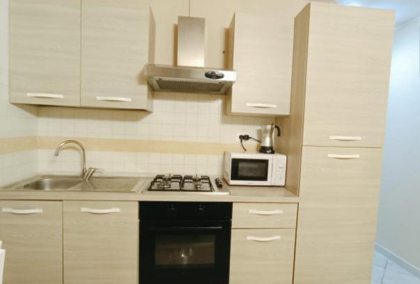 Marina di Massa Apartment | Monolocale marina di massa 300m del mar