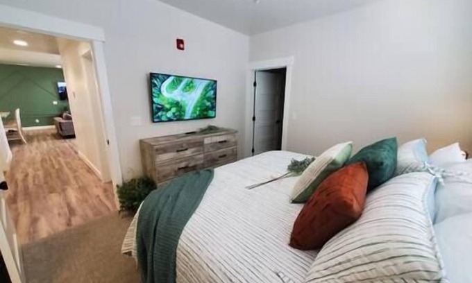 Richfield Apartment | Monroe Mountain Suite - Castle Rock Condos