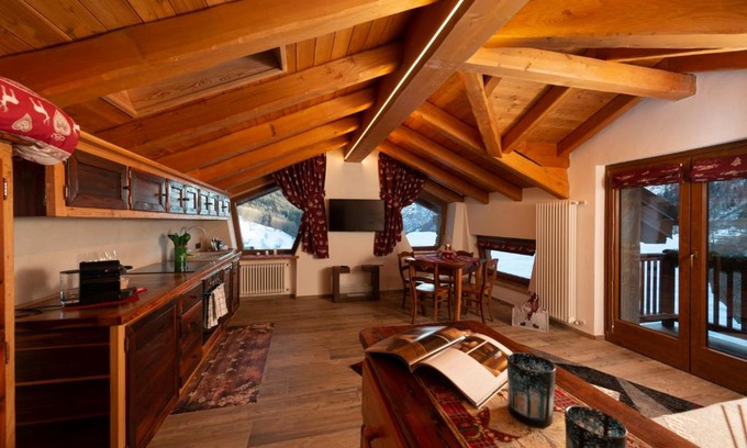 Valtournenche Apartment | Montaz Suite and Sauna