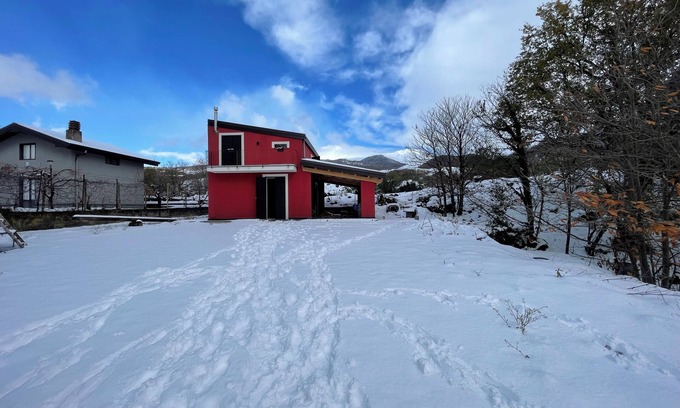 Ragalna House | Monte Arso houses. relaxing houses on Etna volcano nestled in the forest and orchard