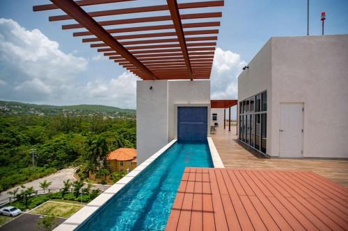 Montego Bay Apartment | Montego Bay - Dream 36 Apartment - 15mins from Airport