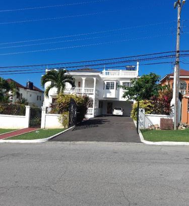 West Gate Hills Apartment | Montego Bay westgate Hills jamaica Melrose place
