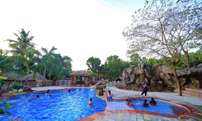 Khalapur Resort | Monteria Village