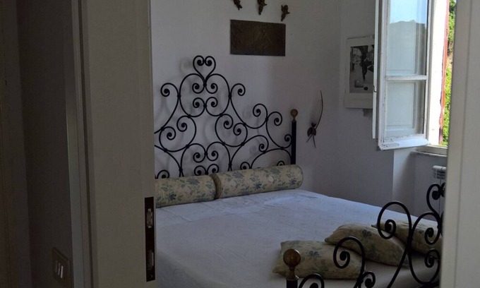 Borgo Antico Apartment | MONTEROSSO OT Servano 13 Standard Villa (CIN IT011019C2LI6PJTWI)