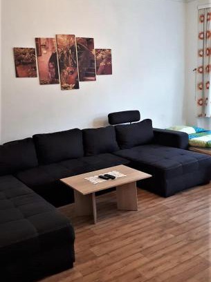 Viersen Apartment | Monterwohnungen Santos-Lerch