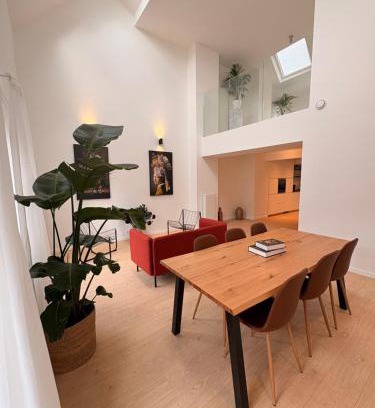 Sint-Lambrechts-Woluwe House | Montgomery Rooms & Suites