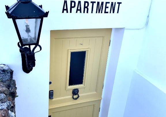 Broadstairs Apartment | Montrose Apartment by the sea