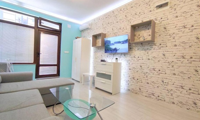 Varna Apartment | Mony Studio