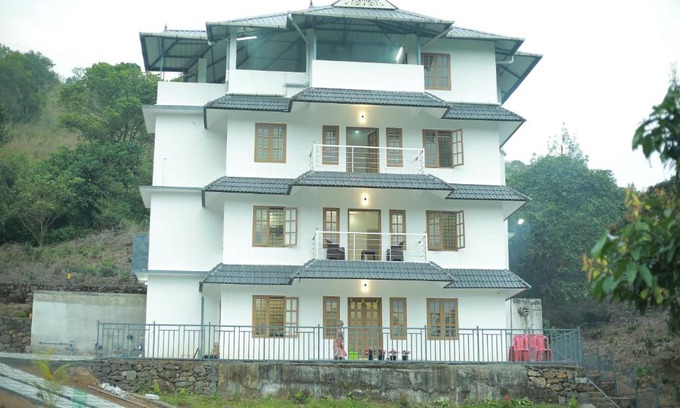 Vagamon Villa | Moody Moon Vagamon